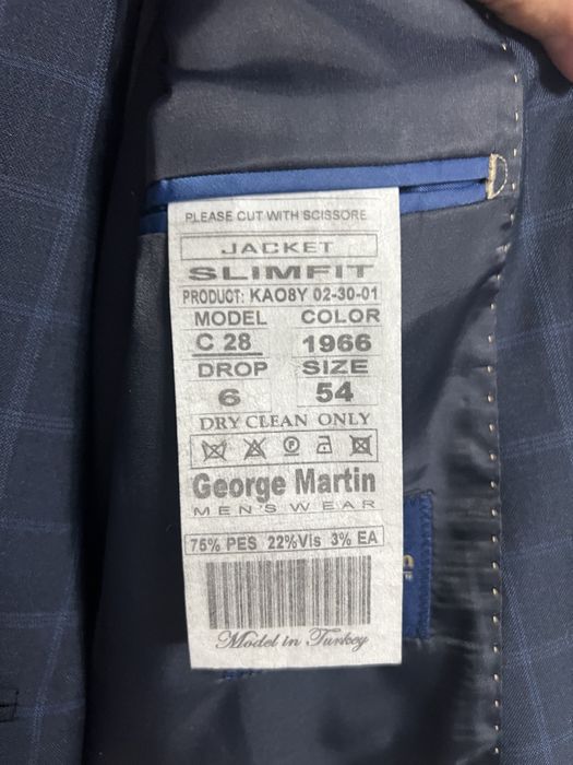 Пиджак с брюками и жилеткой