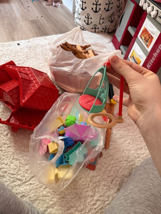 Большой кукольный домик