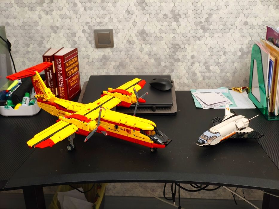 Очень много лего