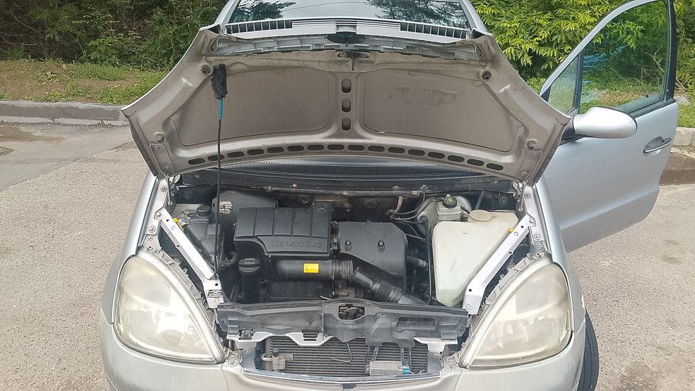 Автомобиль А160 класс