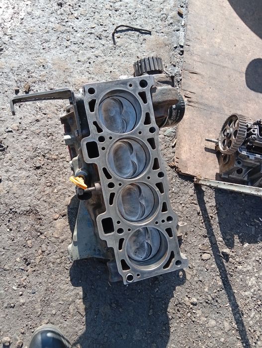 ЛАДА  ВАЗ.  2114  мотор