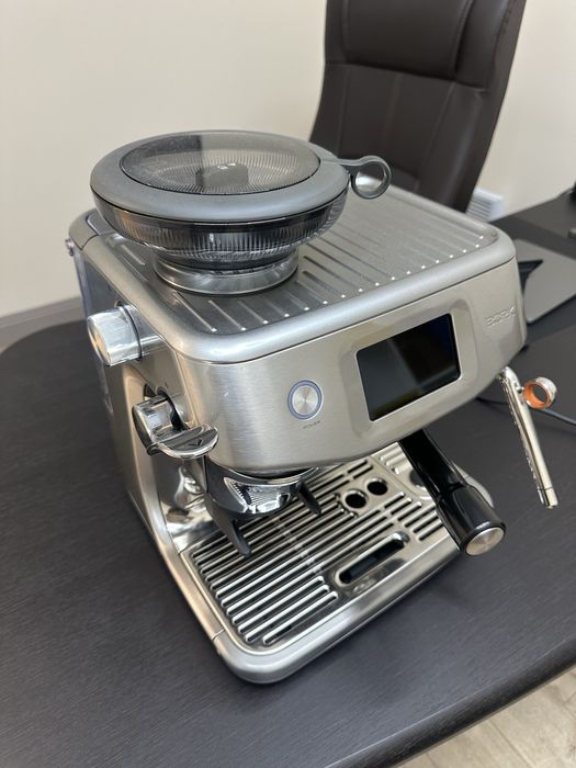 СРОЧНО продам кофемашину BORK