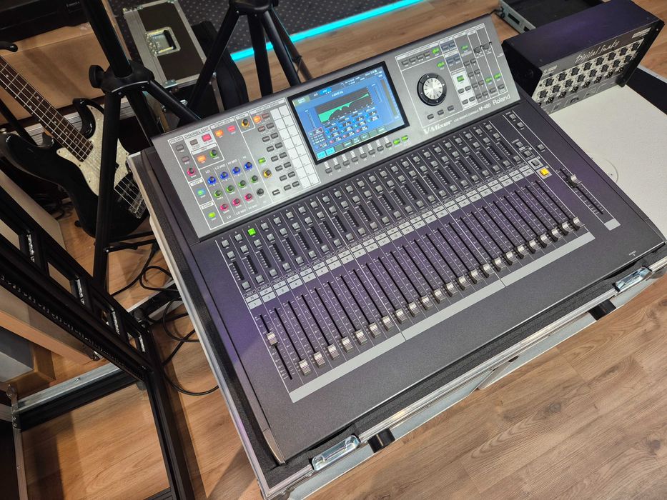 Mixer digital Roland V-mixer M-480 ca nou in cutie + Stagebox digital S-1608