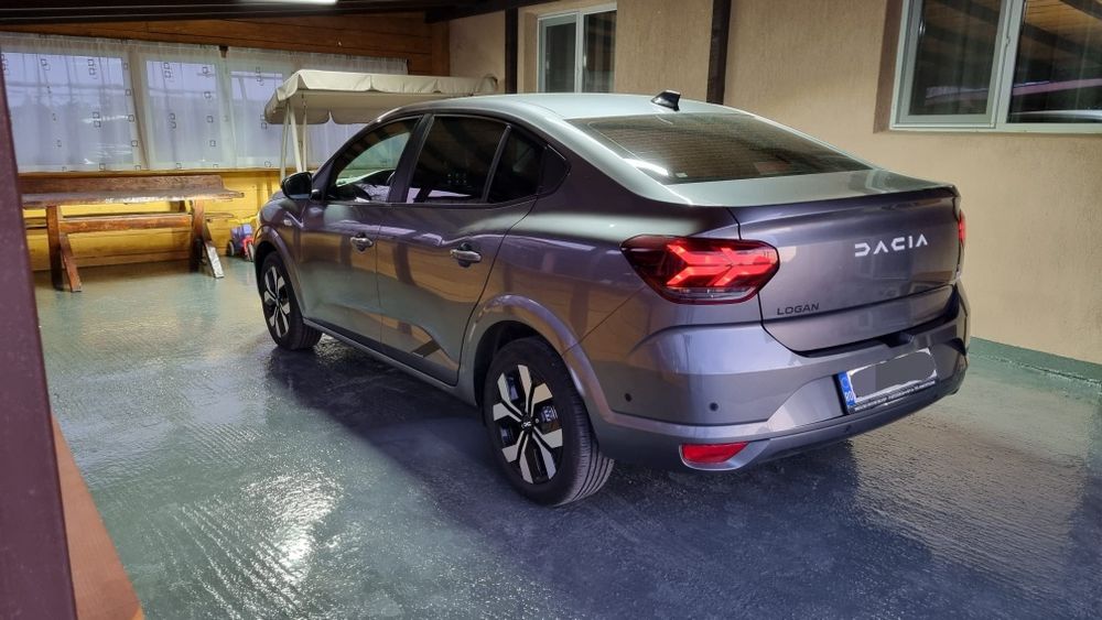 Vand Logan  Journey + 2024 Editie limitata XX Gpl de fabrica
