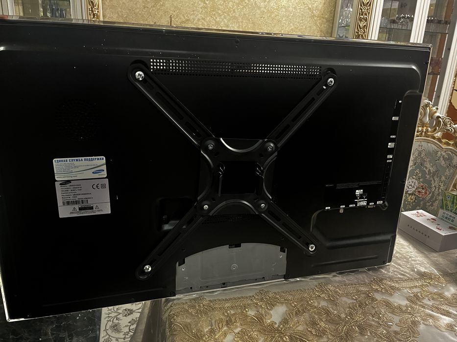 Продам телевизор Samsung