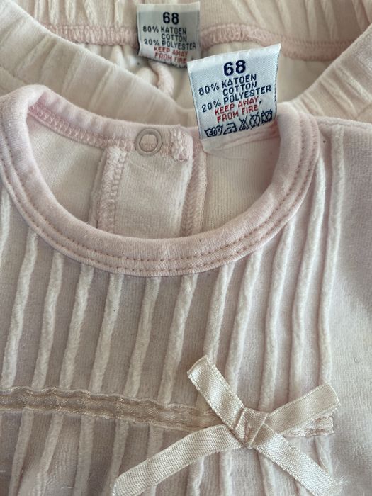 Vand lot haine bebe(4-6 luni) ptr.fete(12).