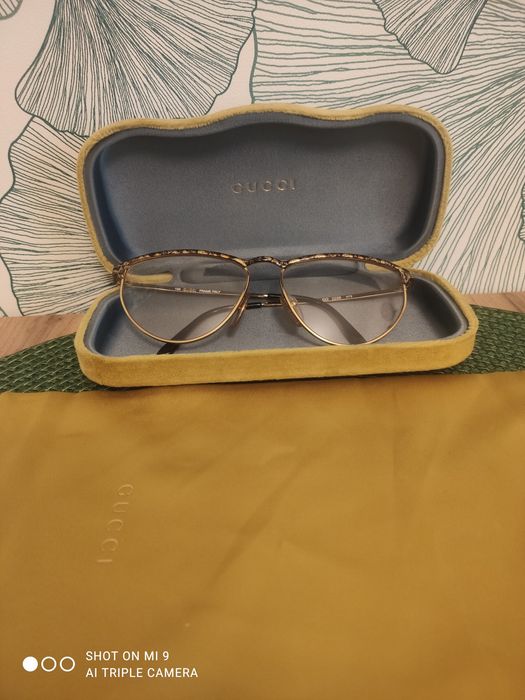 Ochelari Gucci cu lentilă heliomată