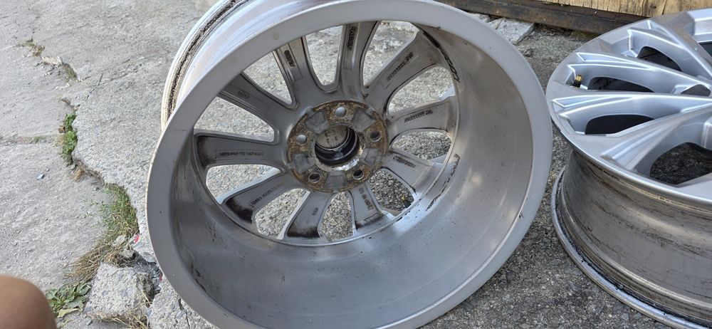 Джанти 17" Audi A4 8W0 5x112 7.5j ET38/66.5