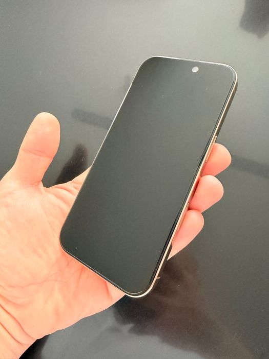 iPhone 16 Pro Gold 128 Gb baterie 90%