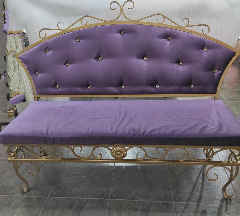 Продам кованный диван