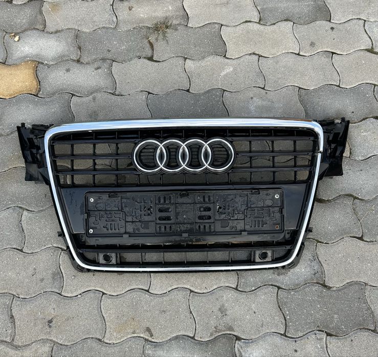 Решетка за Audi A4 B8 (предна)