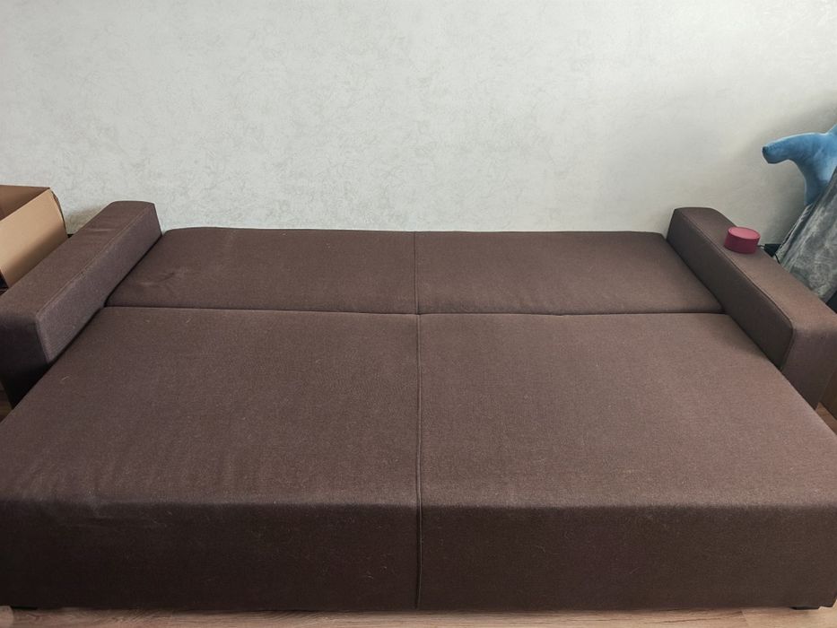 Продам диван. В хорошем состоянии