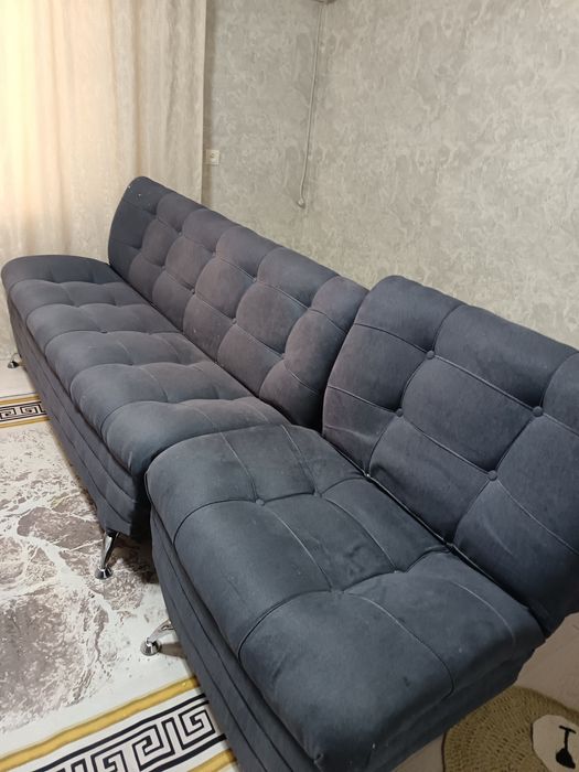 Диван с двумя креслами в комплекте