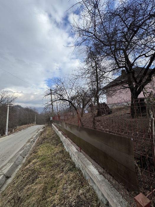 Vănd case și teren Comuna Nucșoara Județul Argeș