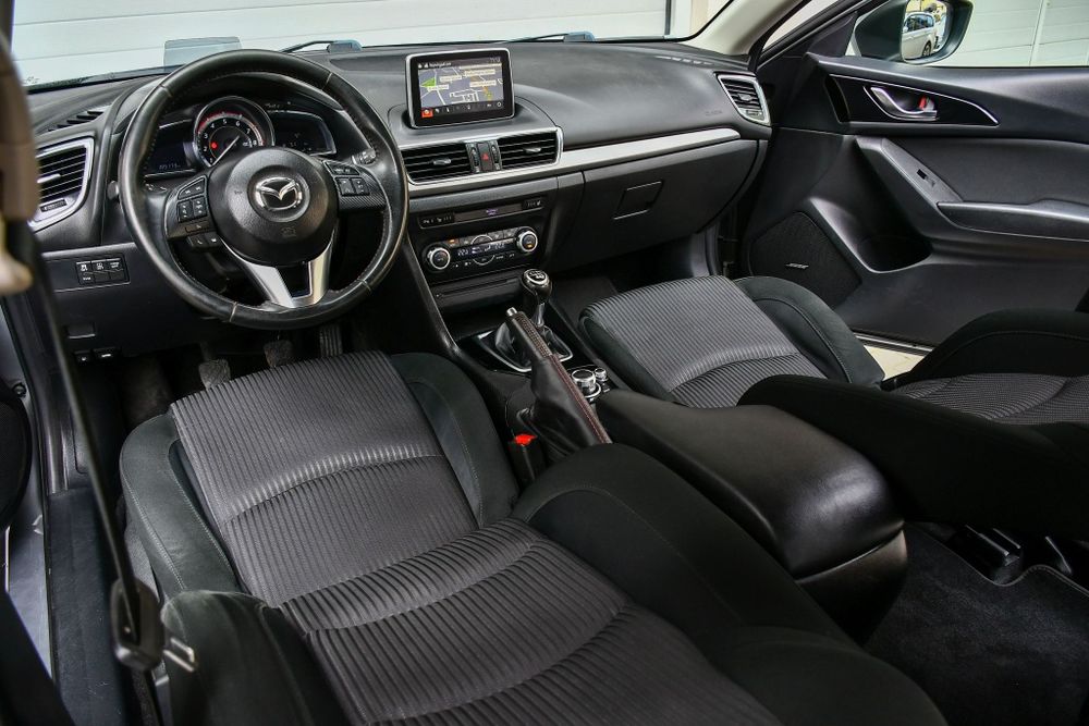 Mazda 3, skyactiv, 2.0 benzina, Xenon, Keyless