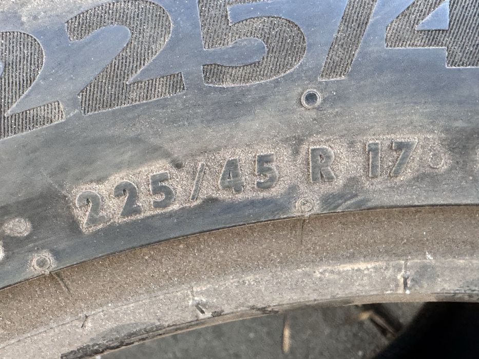 225/45/R17 Continental PremiumContact6 2бр летни dot1717