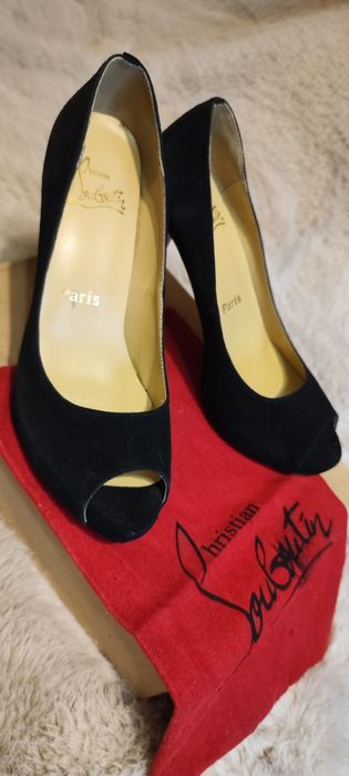 Женская обувь, черная замша. Labuten размер 39