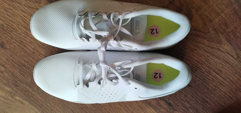 Женски маратонки найк