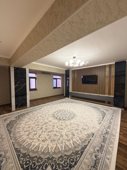 Ижарага берилади 3 хона 3- етаж махсимум Гостиница юлида мира куча