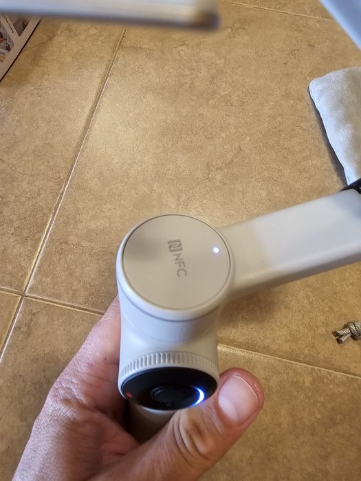 Insta 360 flow 2 pro гимбал