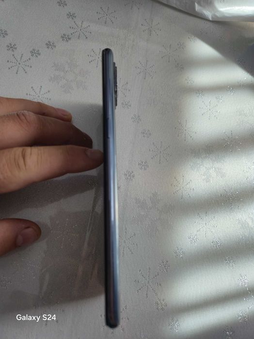 Se vinde oppo reno 4 lite.
