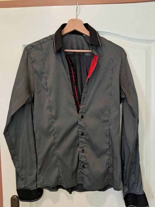 Мъжки костюм с ризи