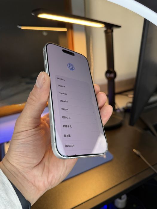 Iphone 17 pentru piese