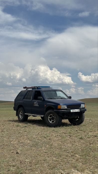 Opel Frontera A 2,4i