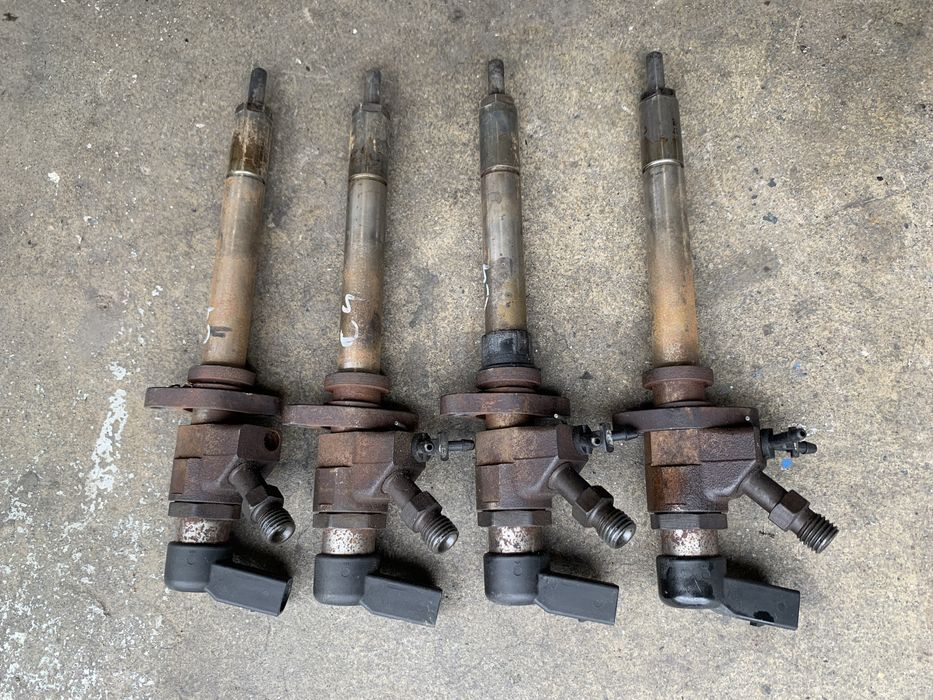Injectoare Citroen C4 2.0 HDI Ford Mondeo 4 Focus2 2.0 Tdci 9657144580
