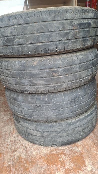 Срочно продам шины