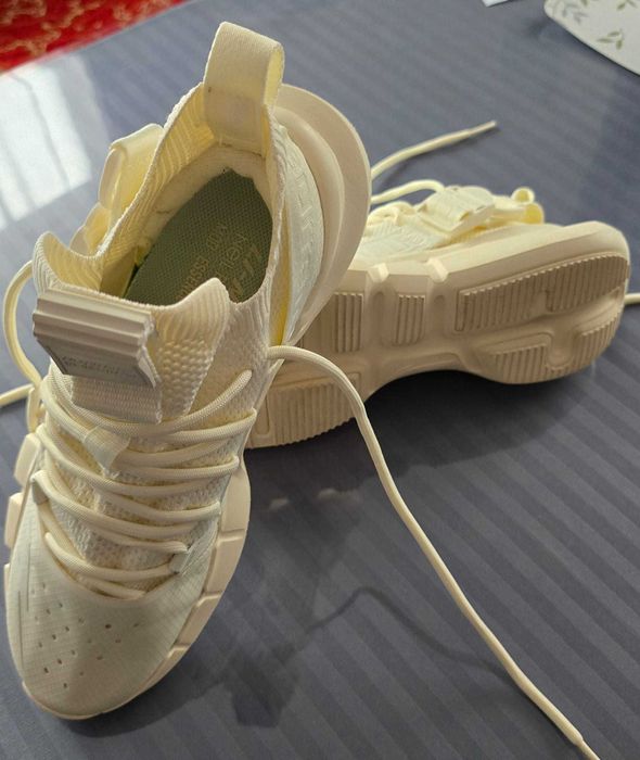 Adidasi Neil Barret / LI-NING,model Essence 2,3