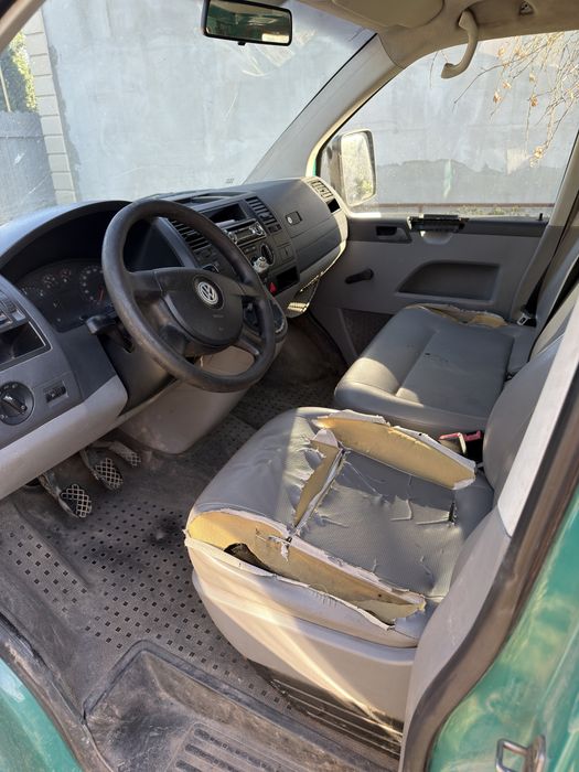 Vând VW Transporter T5