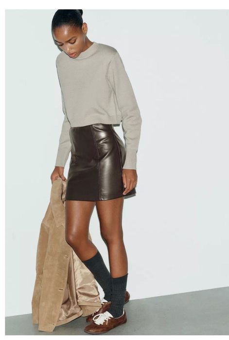 Кожена пола Zara