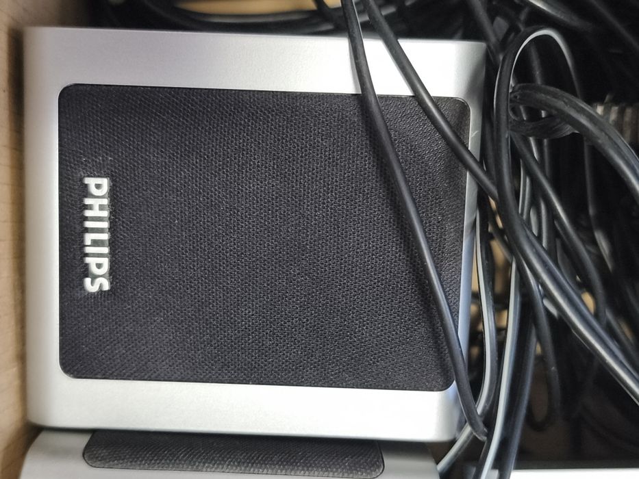 Sistem boxe audio Philips 5+1/ adaptor AC-AC