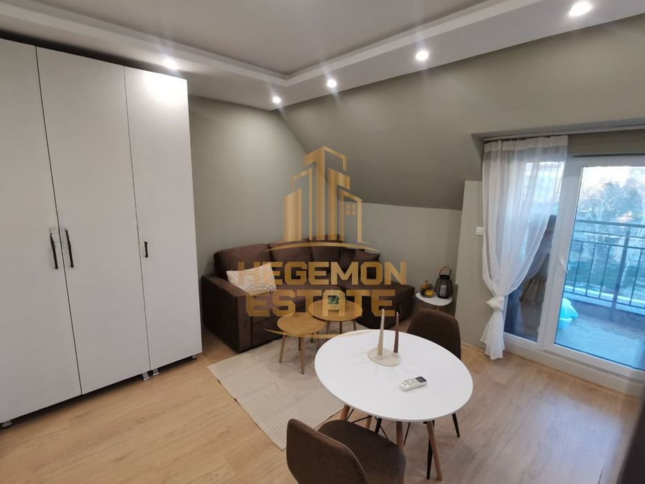 1-стаен, Варна-Възраждане 1