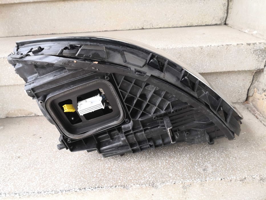 Фар Мерцедес А класа W177 десен/Фар Mercedes W177 MULTIBEAM LED