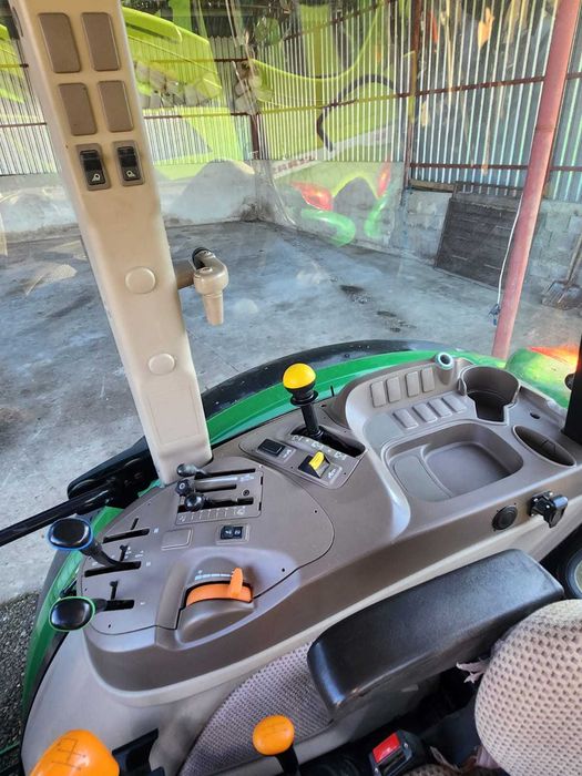 Tractor John Deere