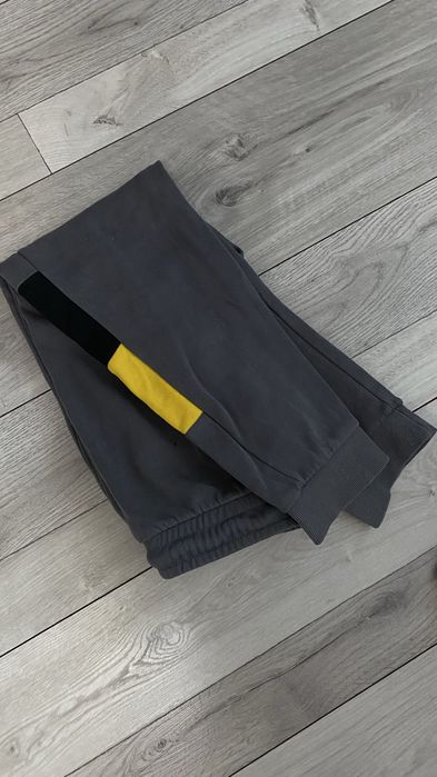 Дрехи за момче 8г