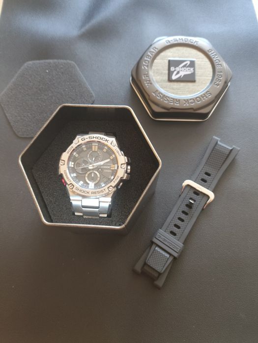 Продавам Casio G-Shock G-STEEL (GST-B100D-1A) + 2 Оригинални Каишки
