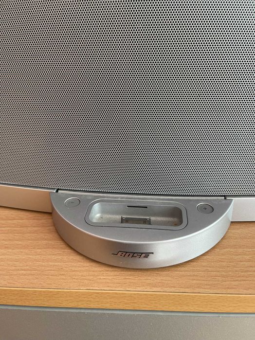 Bose SoudDock Series II music system