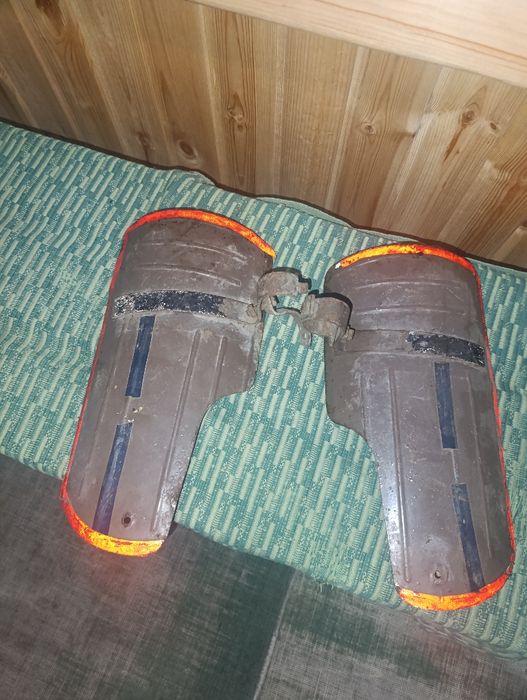 Продам щитки на мотоцикл Урал