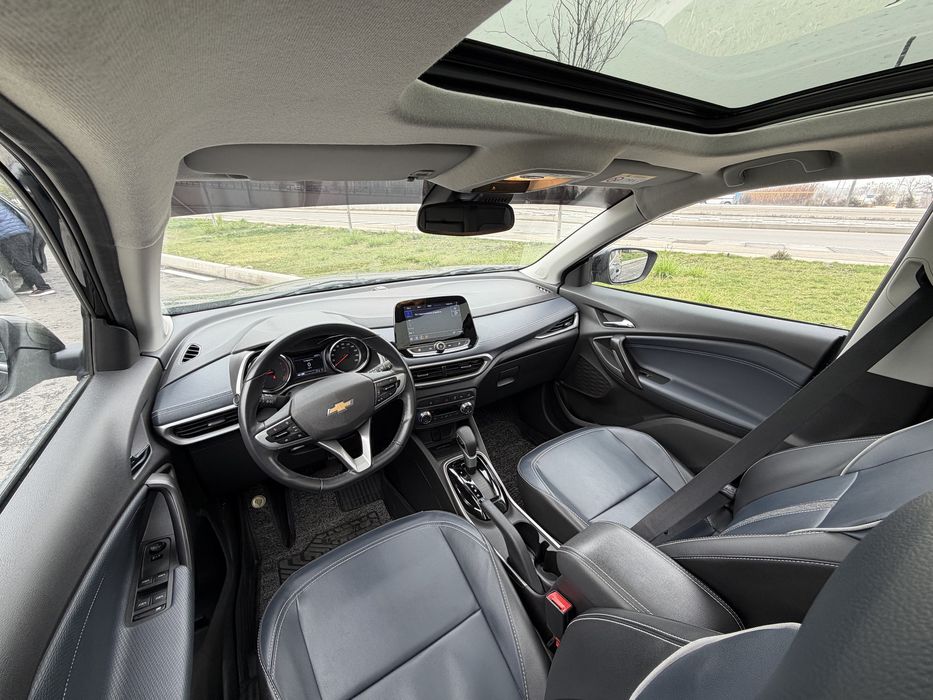 Tracker 2 premier Trecker 2023 full toza