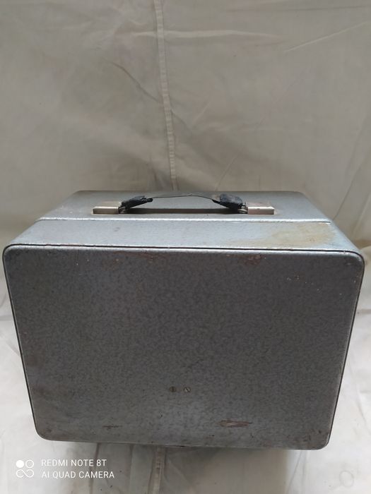 Продам вольтметр времён СССР