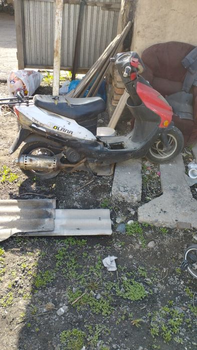 Мопед                `