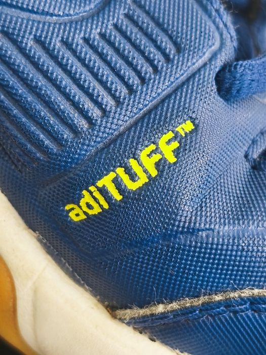 Волейболни обувки Adidas AdiTuff