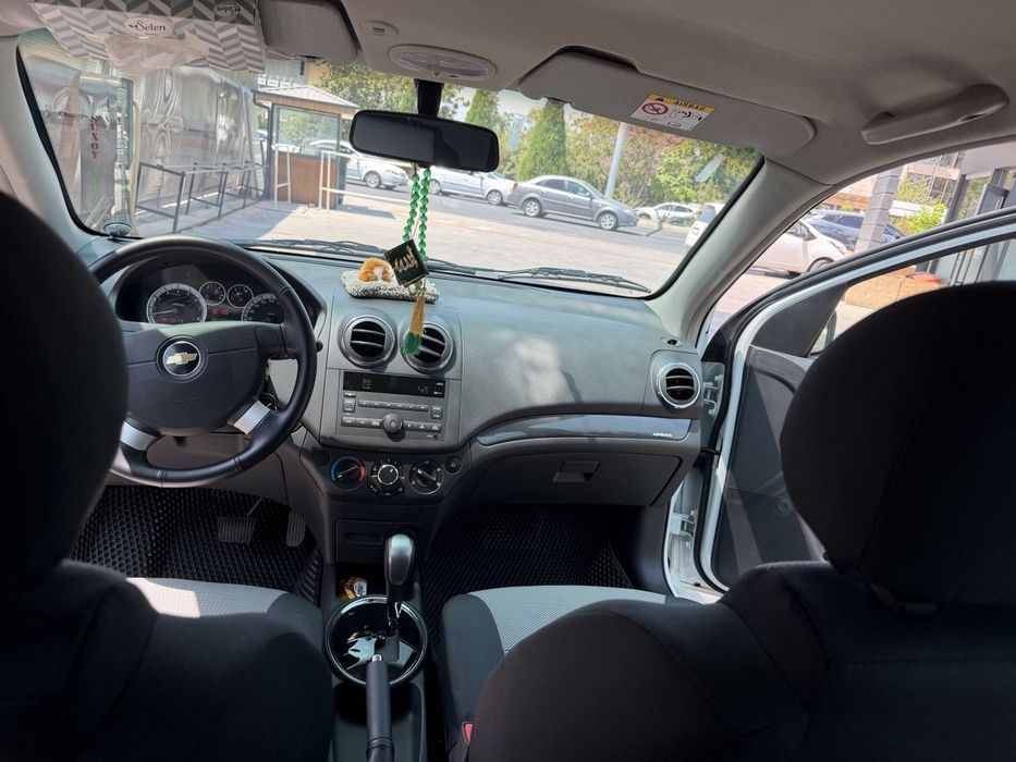 Продаётся  свая машина Chevrolet Nexia 3 Style
