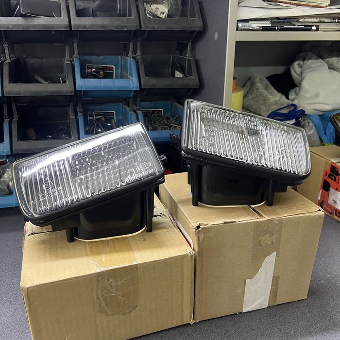 Новые стекла туманок bmw e34 бмв е34