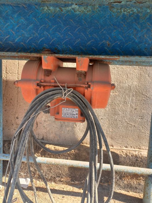 Выбростол и форма для брусчатки продаеться