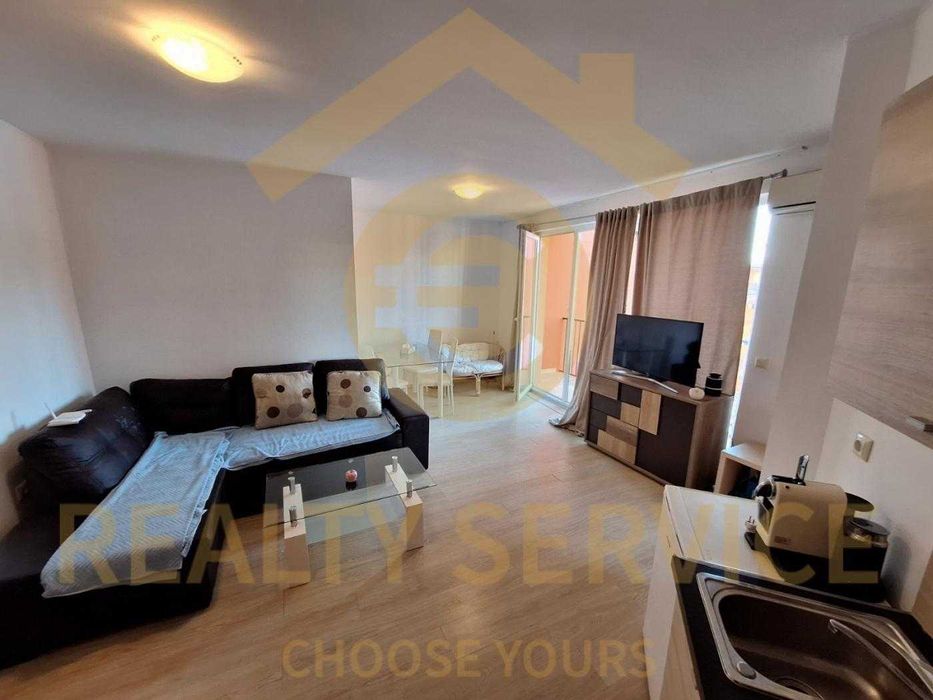 Продава се Двустаен апартамент в к.к. Слънчев бряг - 50 кв.м за 1160 €/кв.м - Снимка #1