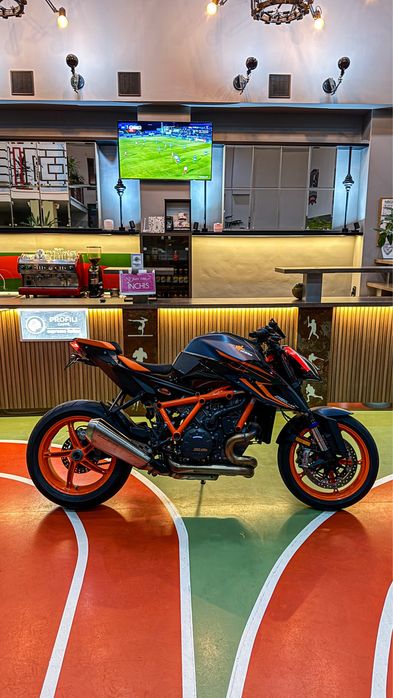 KTM 1290 superduke r evo